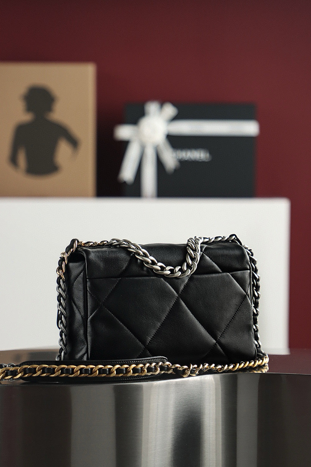 Chanel 19Bag (16x26x9cm)