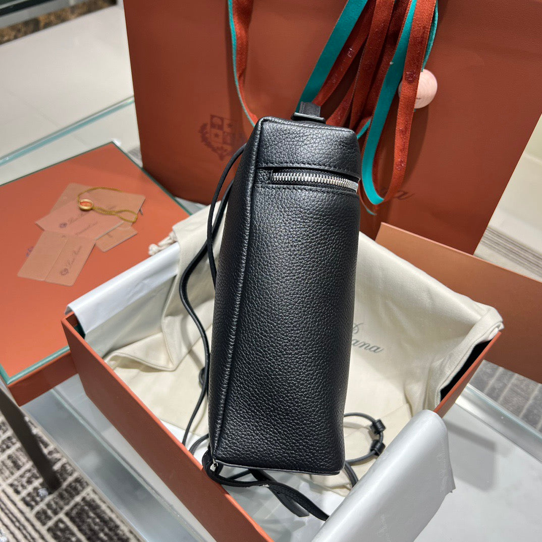 LP Extra Pocket L23.5 Backpack