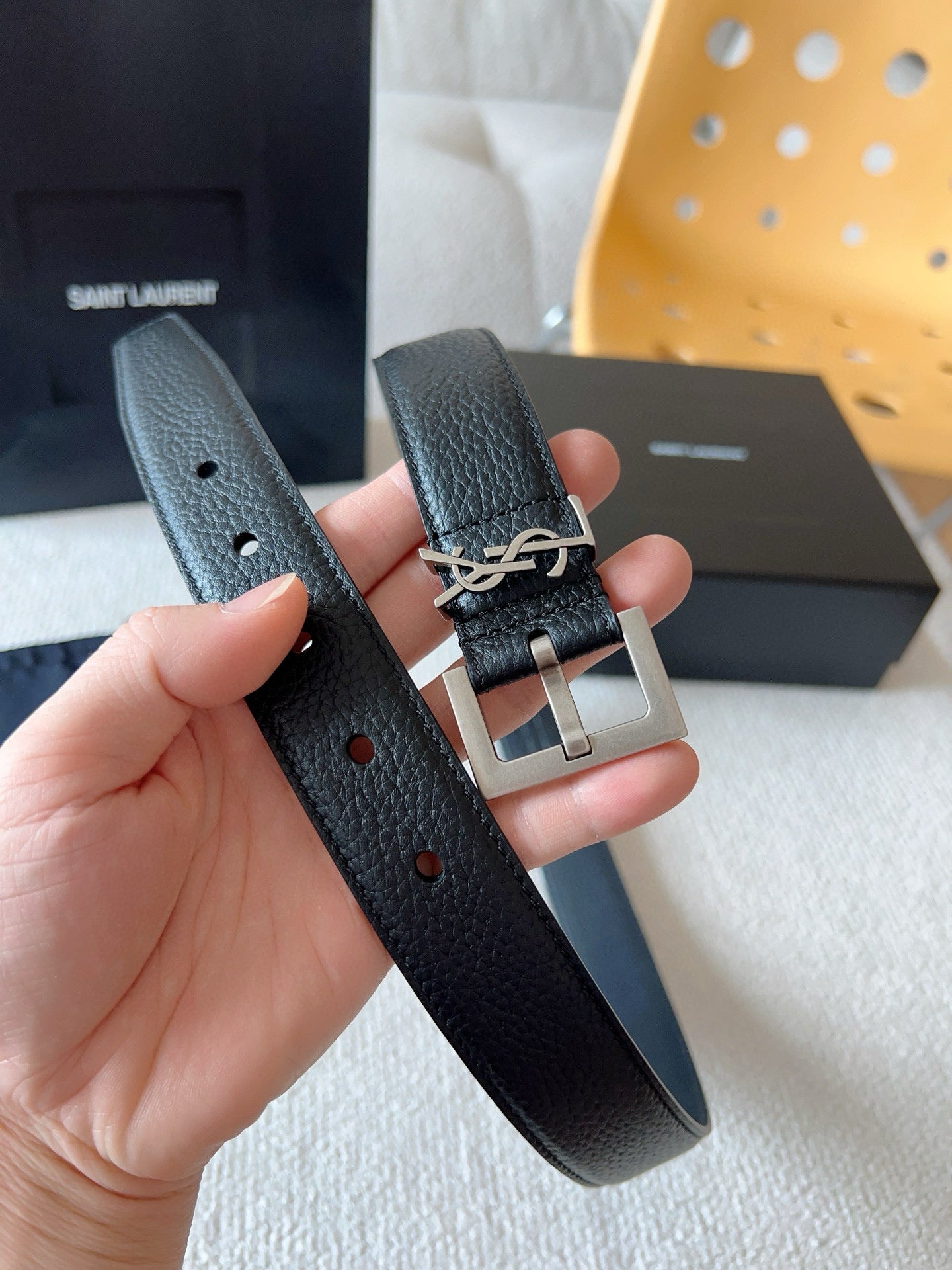 Saint Laurent Belt