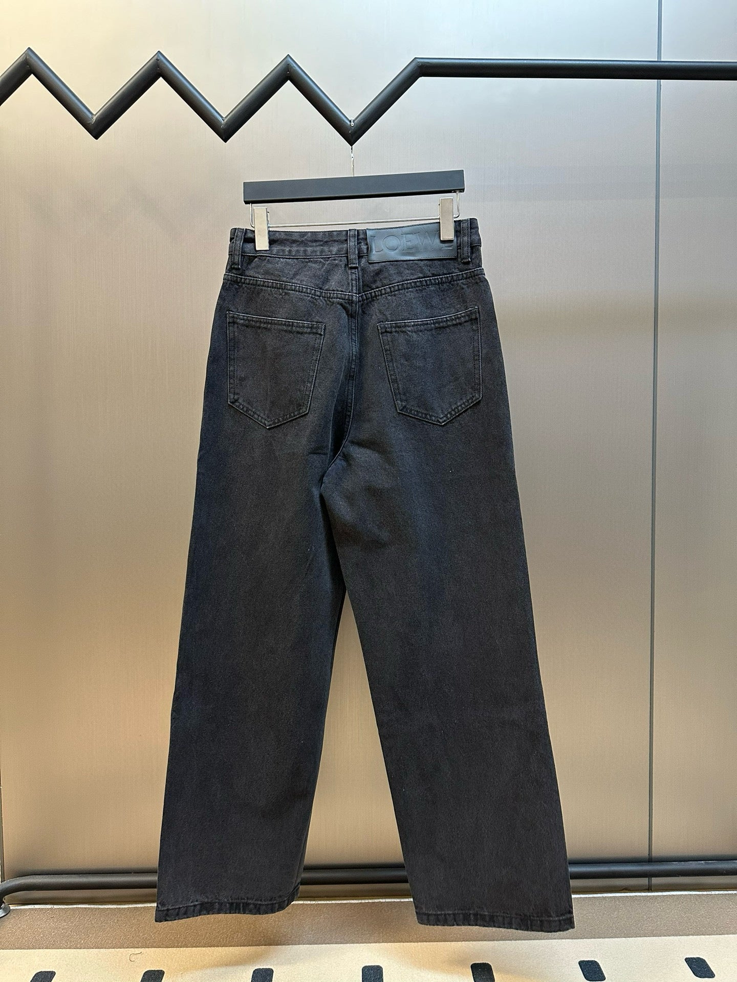 Loewe Jean