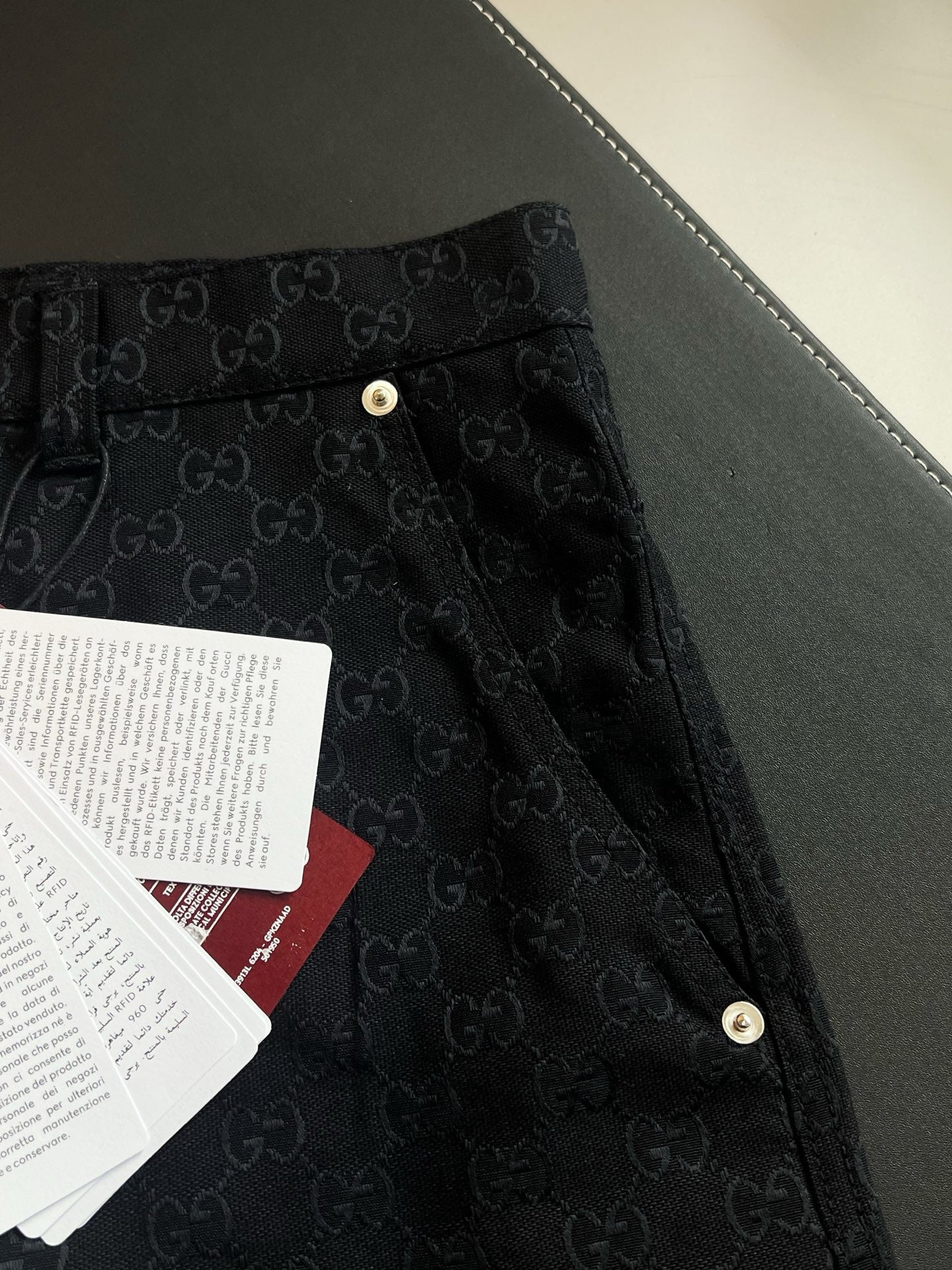 Gucci Short Jeans