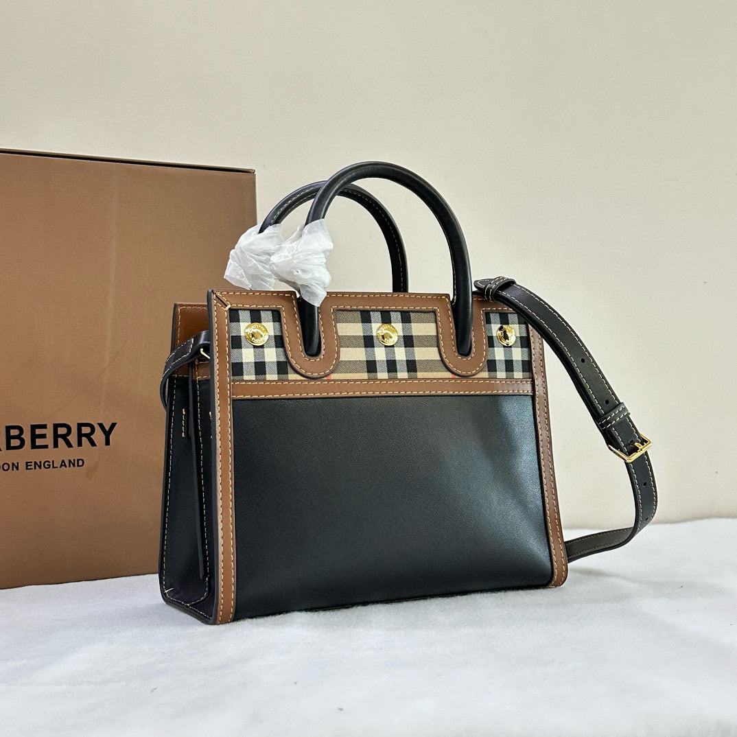 Burberry Vintage Two Handle Title Bag(26CM*13CM*20CM)