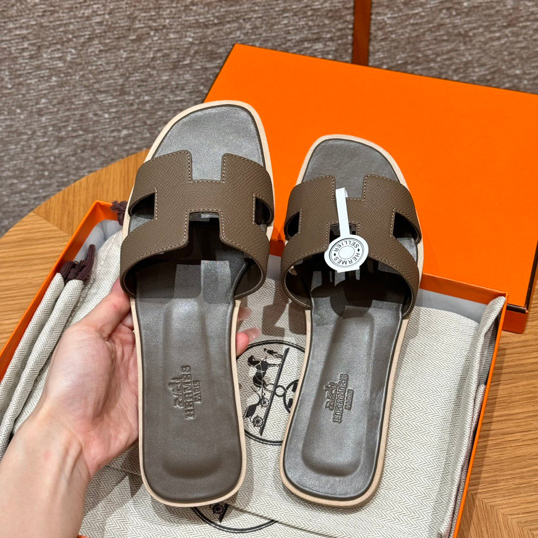 Hermes Sandals