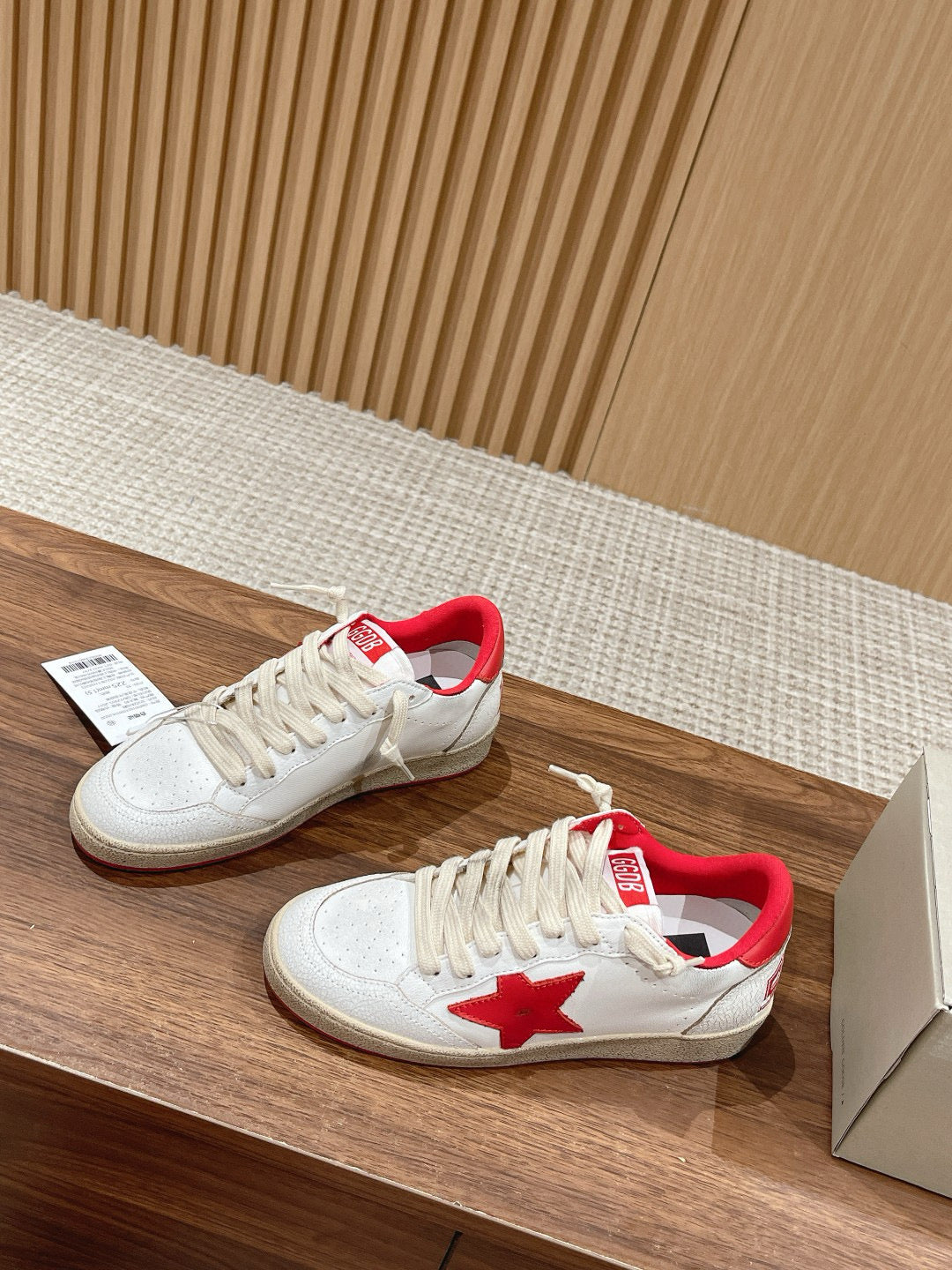 Golden Goose Sneaker