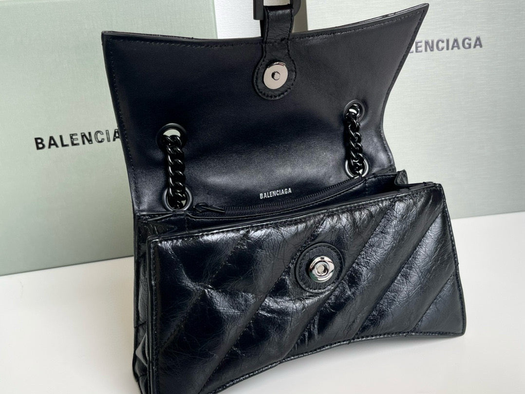 BLCG Crush Handbag(25x15x9.5cm)