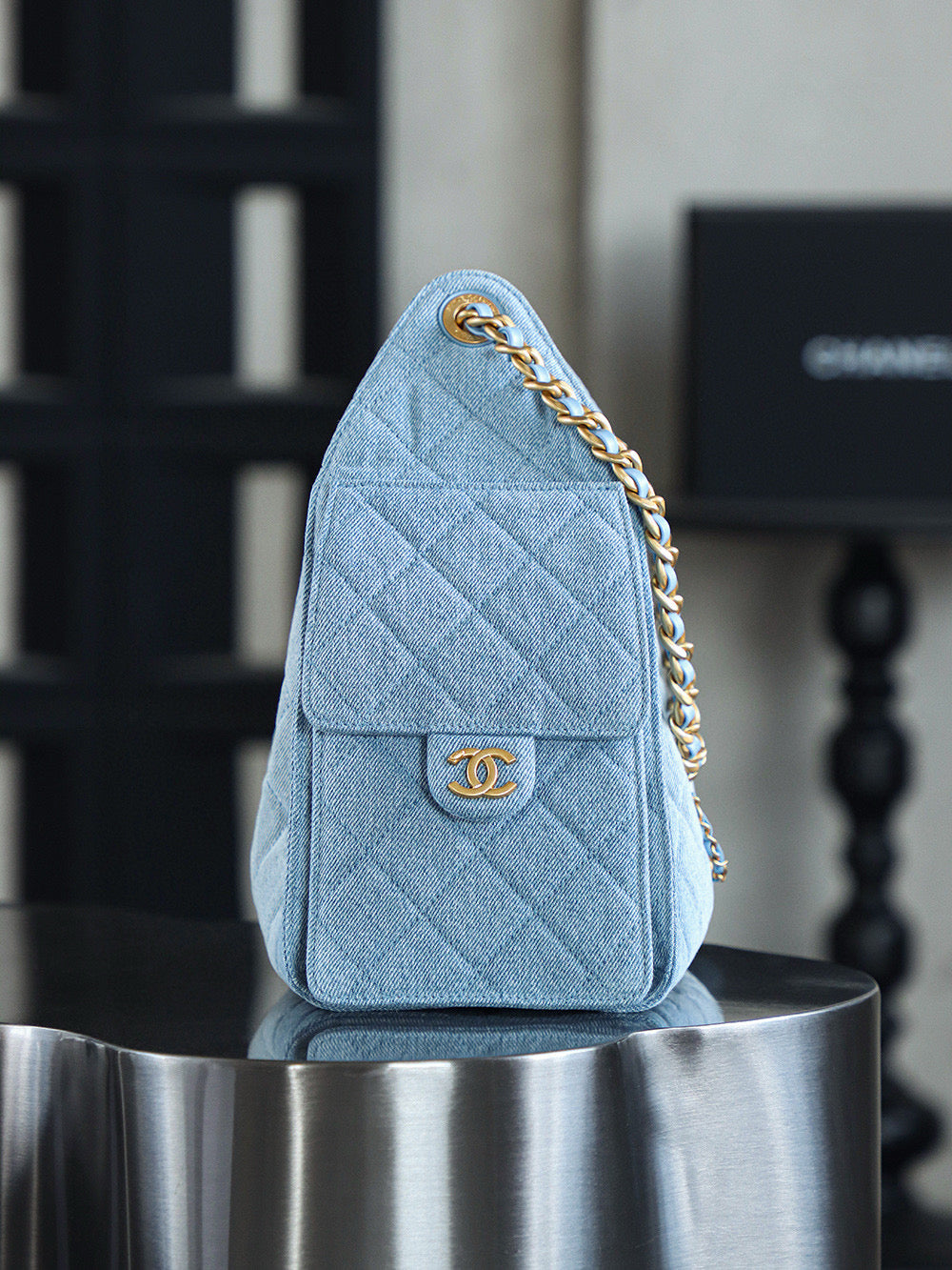 Chanel Shoulder 25Bag (small)