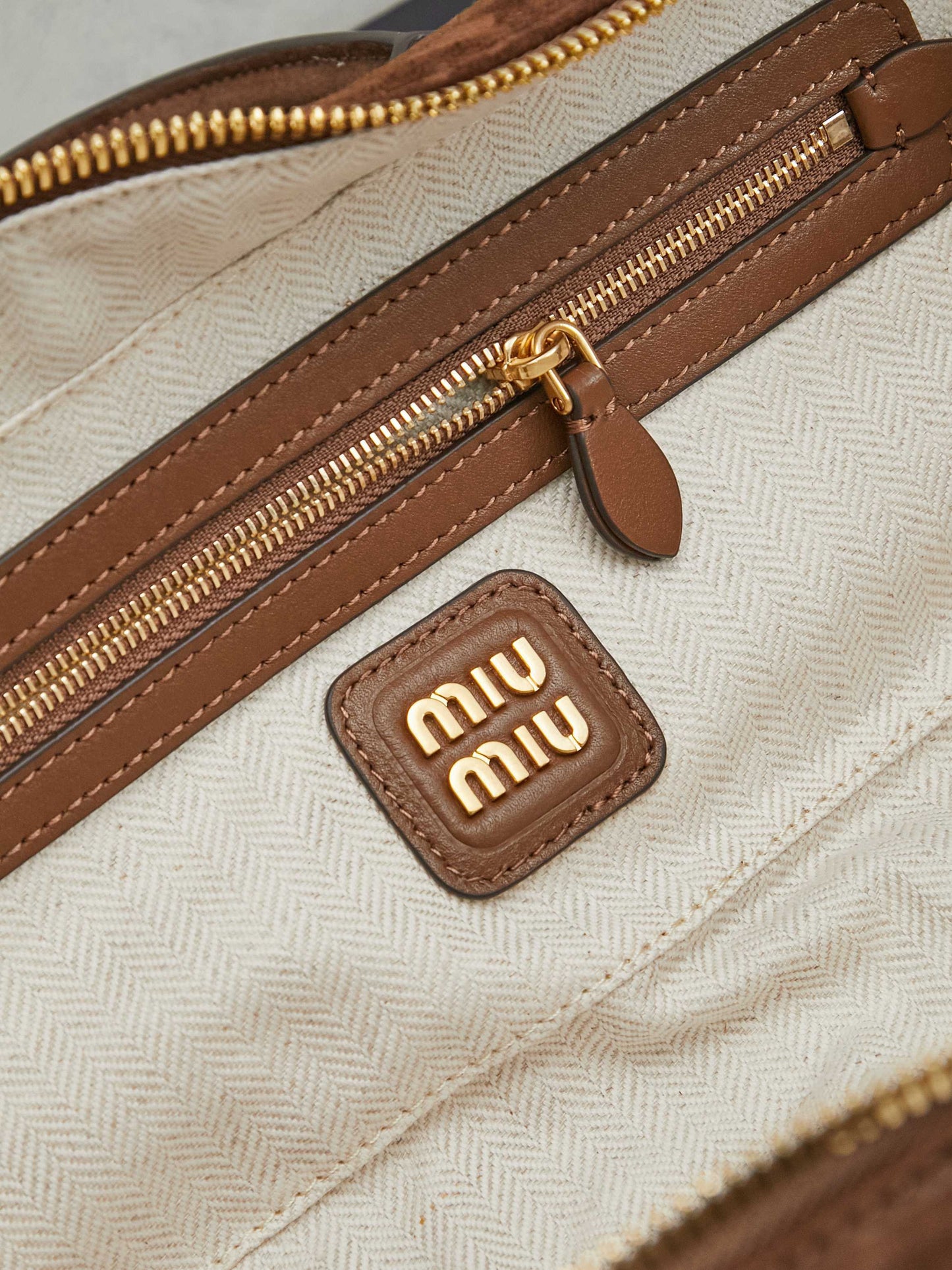 Miu Miu Bowling Bag 27x12x9cm