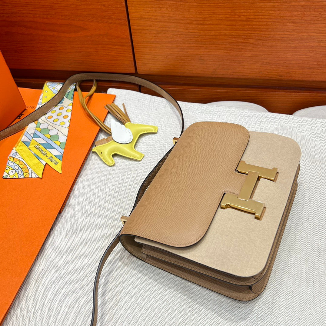Hermes Constance 19
