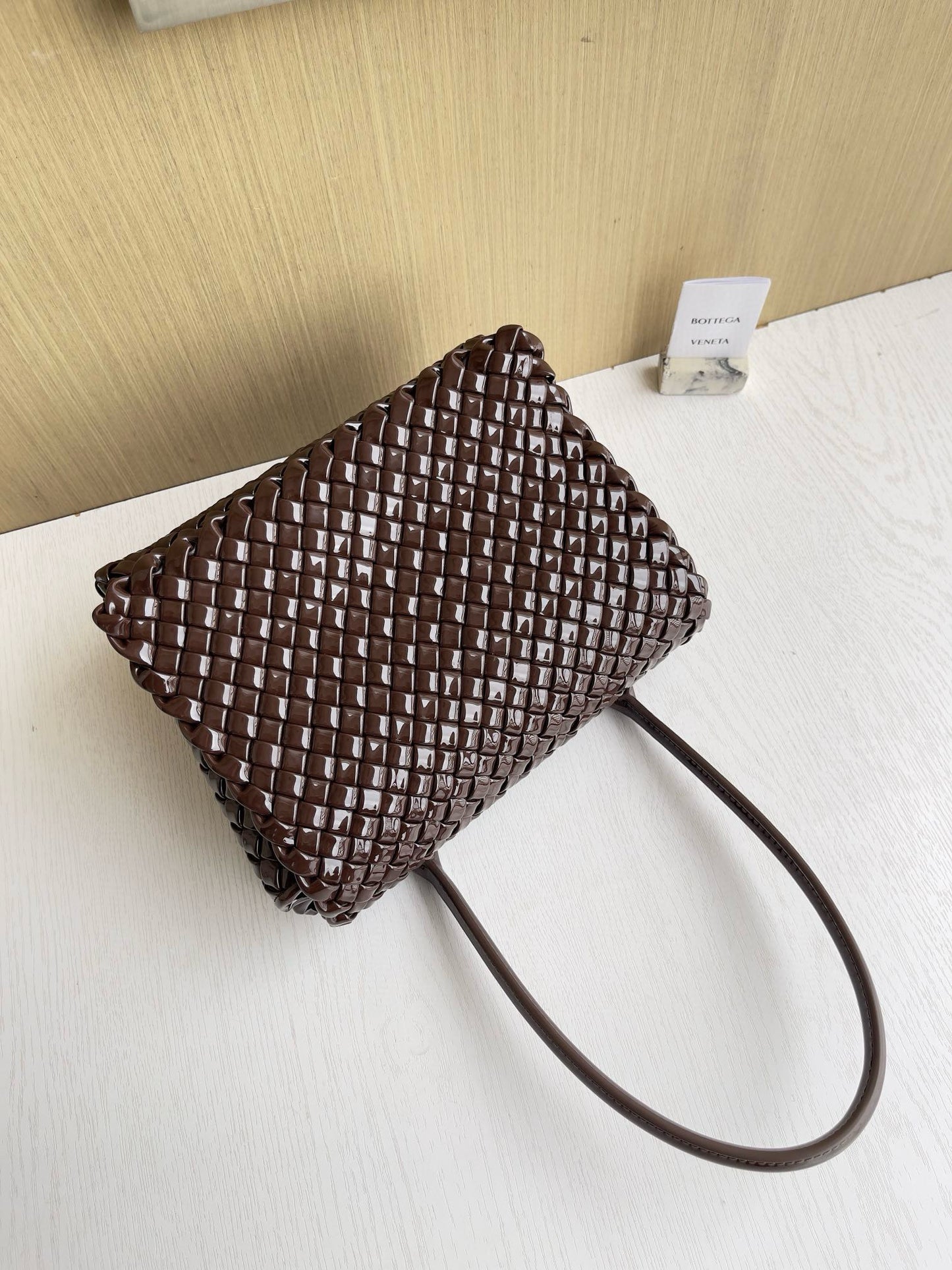 BV Nappa Intrecciato Patti Handbag 26x13x20.5cm