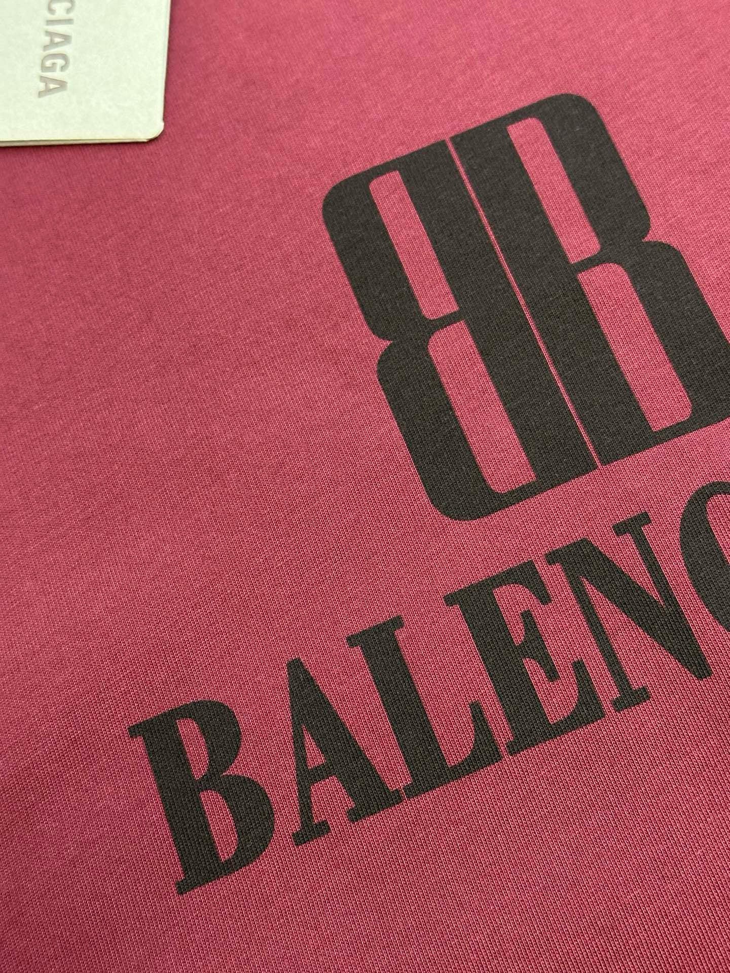 Balenciaga T-Shirt