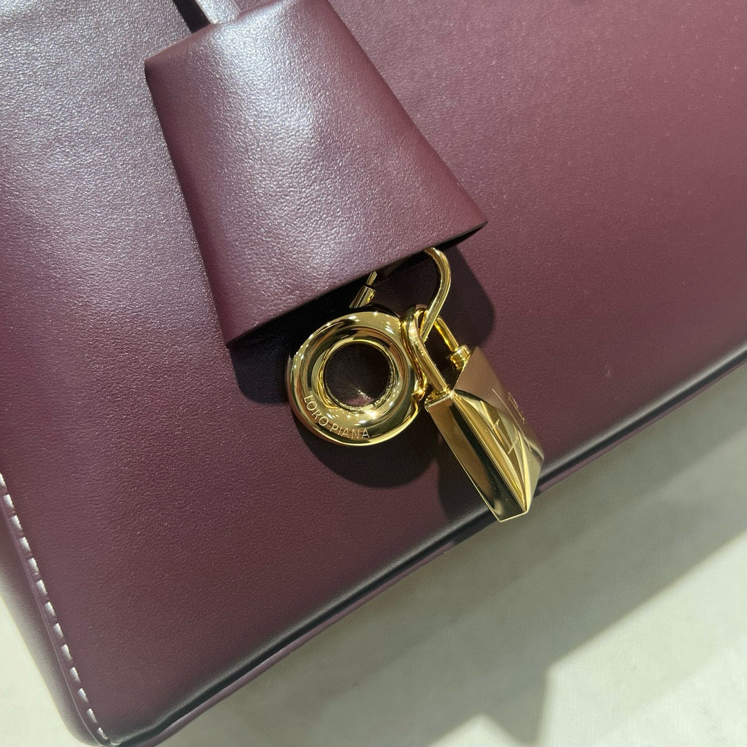 Loro Piana Extra Bag 27