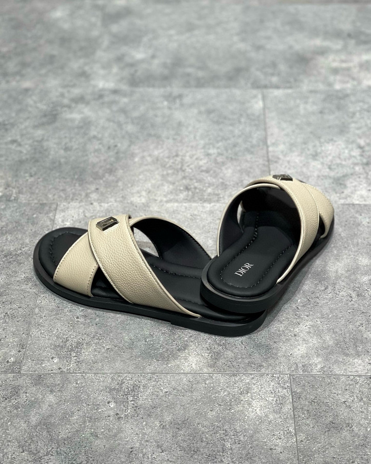 CD SANDALS