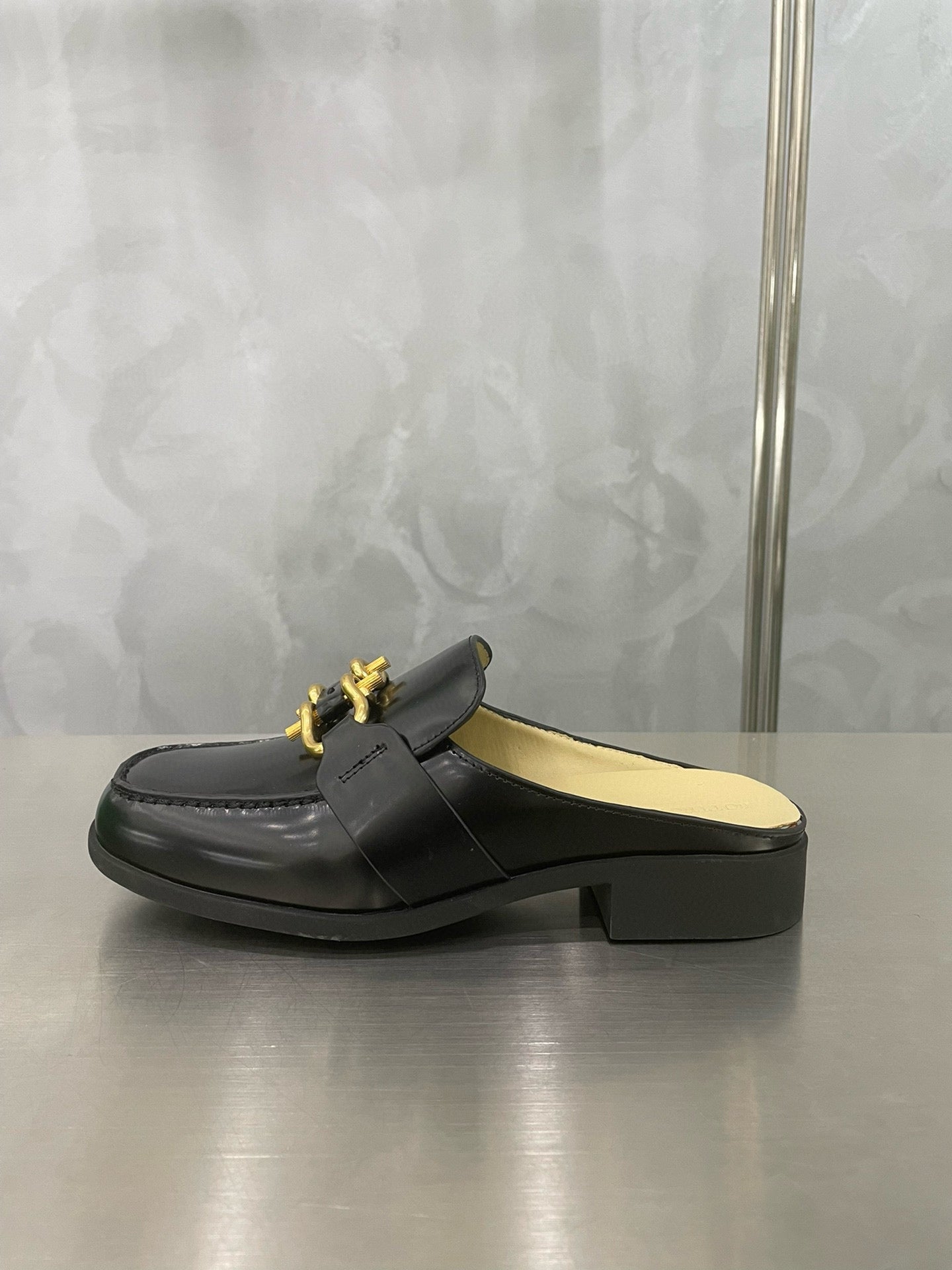 BV Loafer