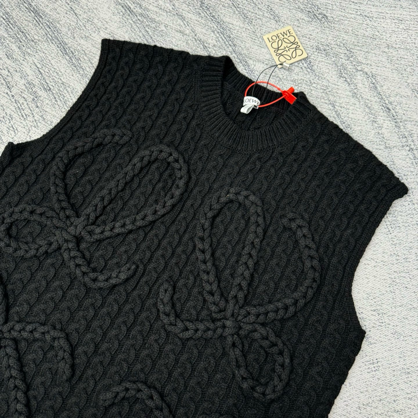 Loewe Vest