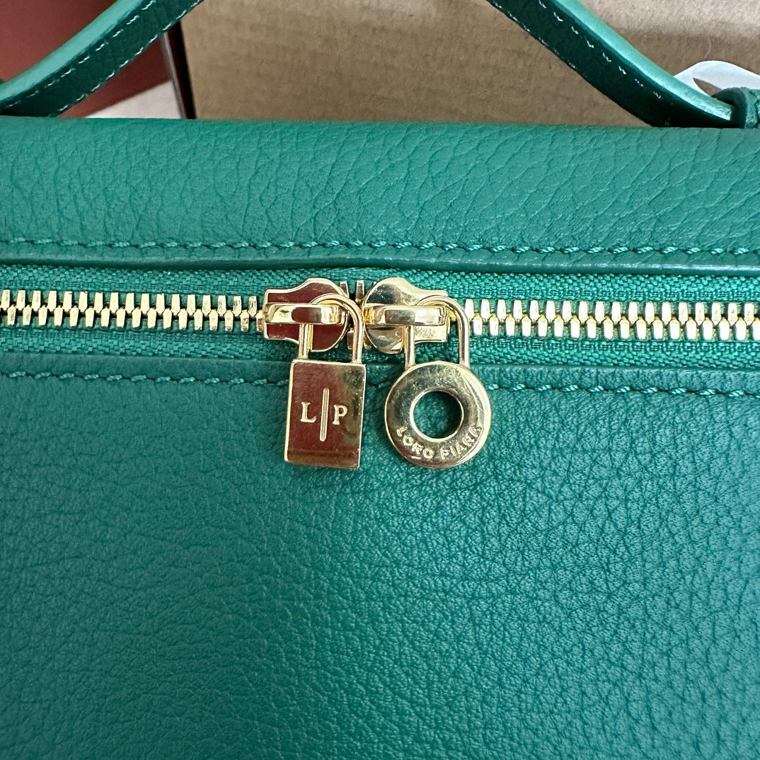 Loro Piana L19（11x19x6.5CM）