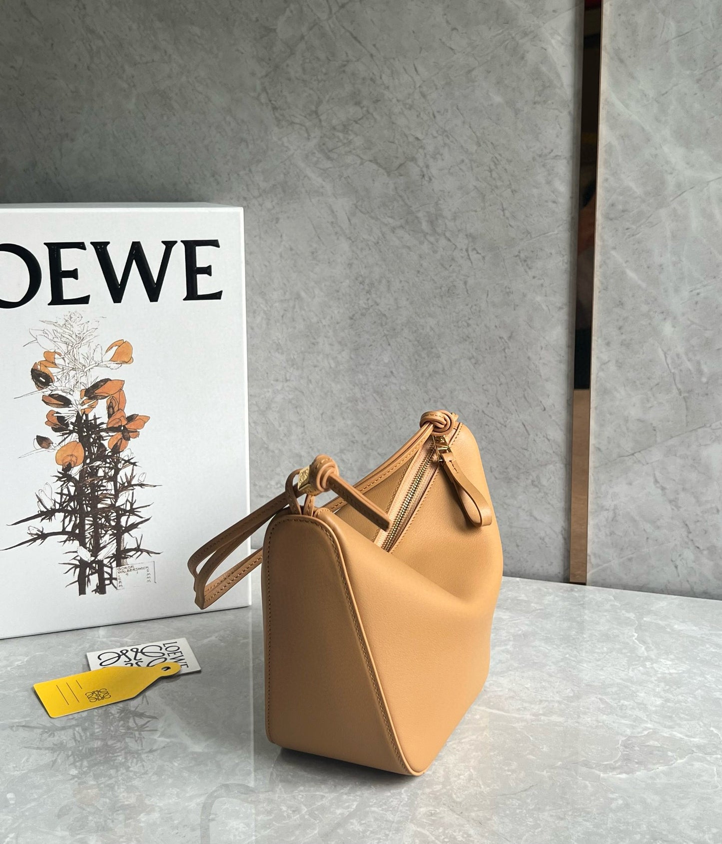 Loewe Puzzle Shoulder Bag(28x17x9.5cm)