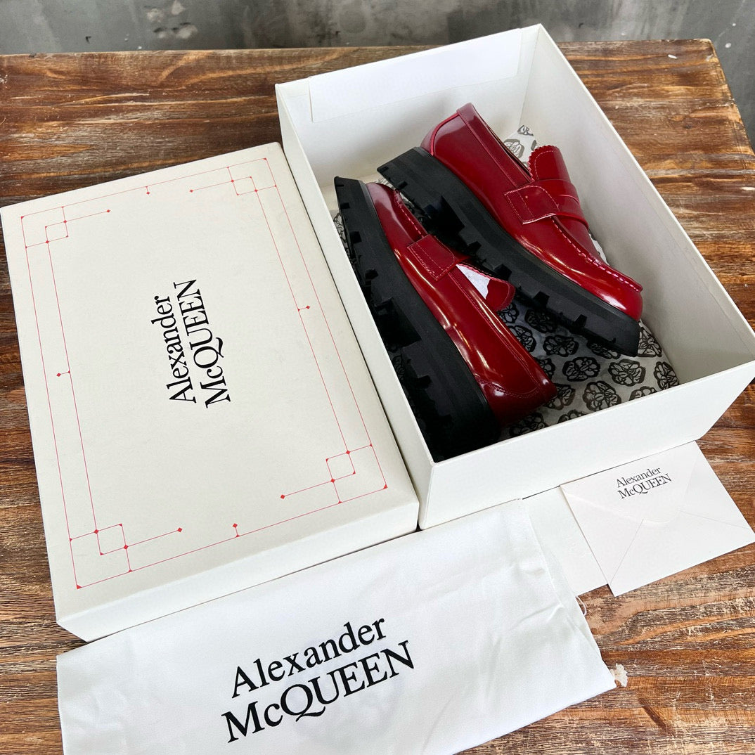 Alexander McQueen Loafer