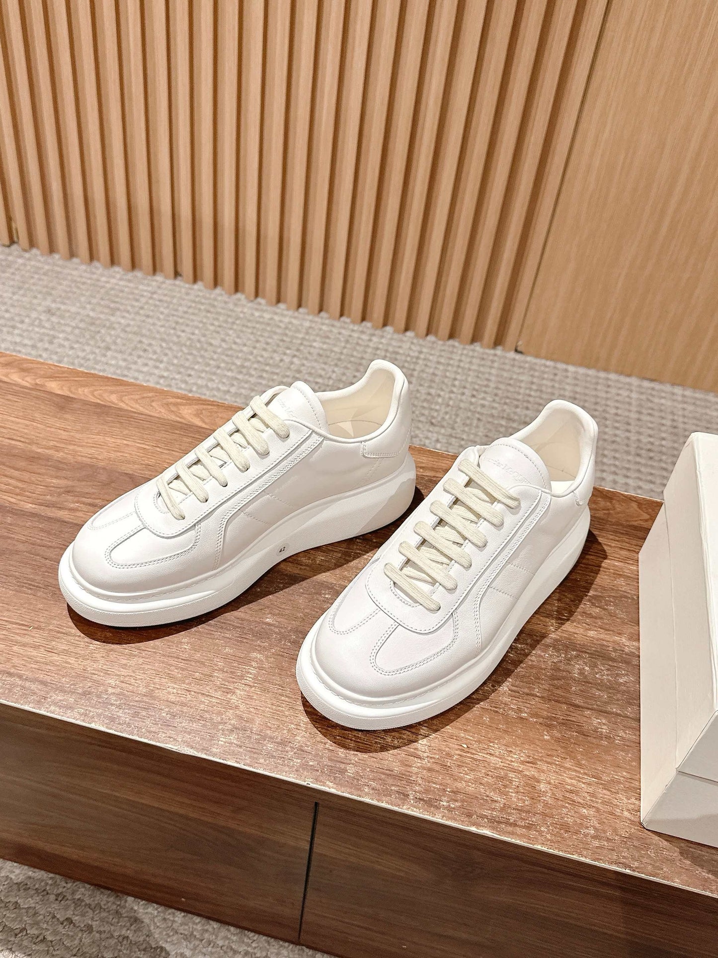Alexander McQueen Sneakers