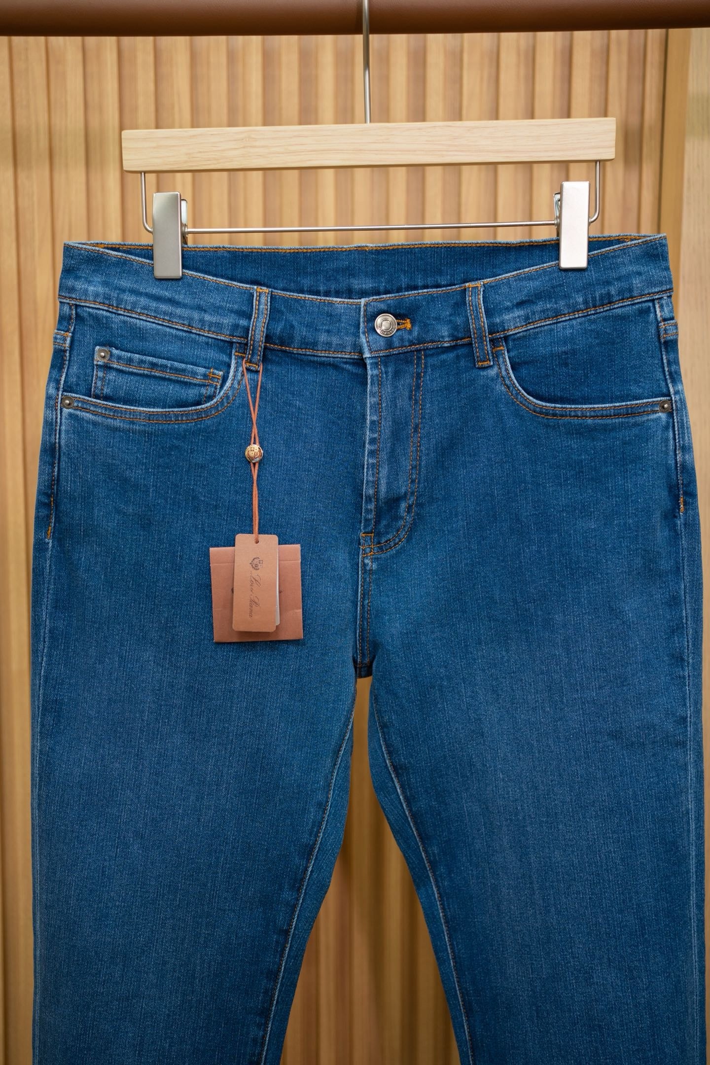 LP Jeans