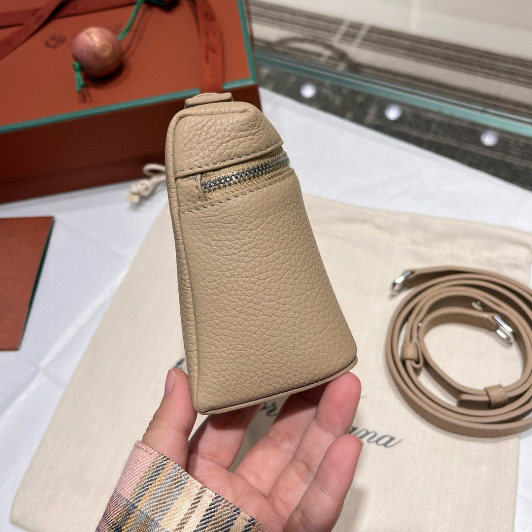 Loro Piana 19 Classic Case Bag