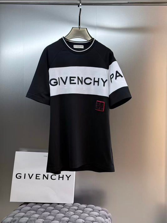 Givenchy T-Shirt