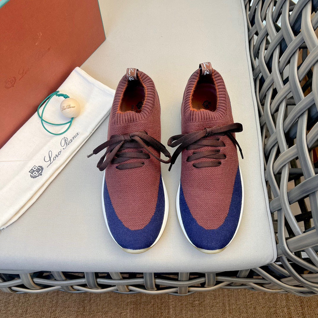 LP Sneakers