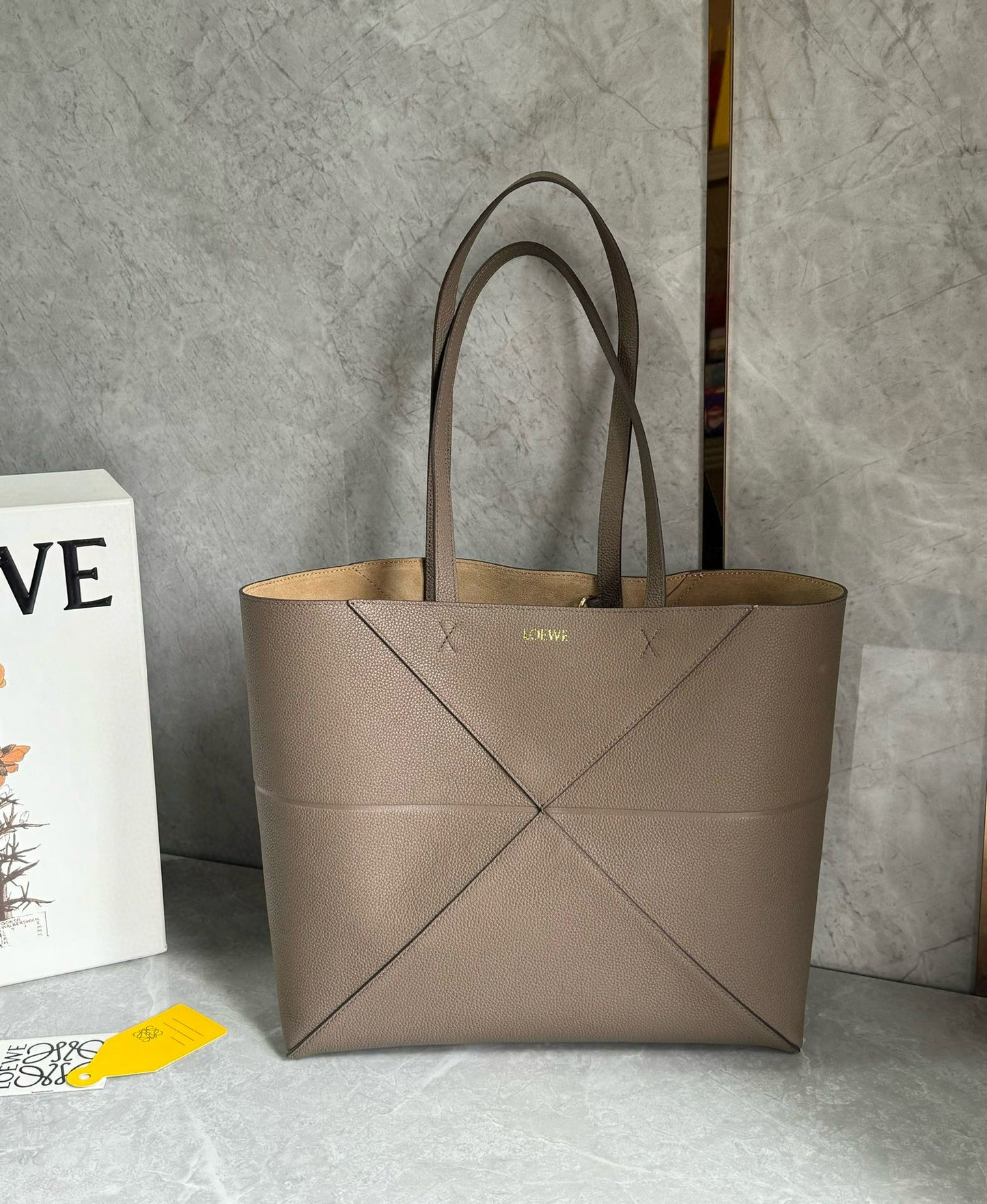 Loewe Puzzle Fold Tote Bag(31.5x12.5x29cm)