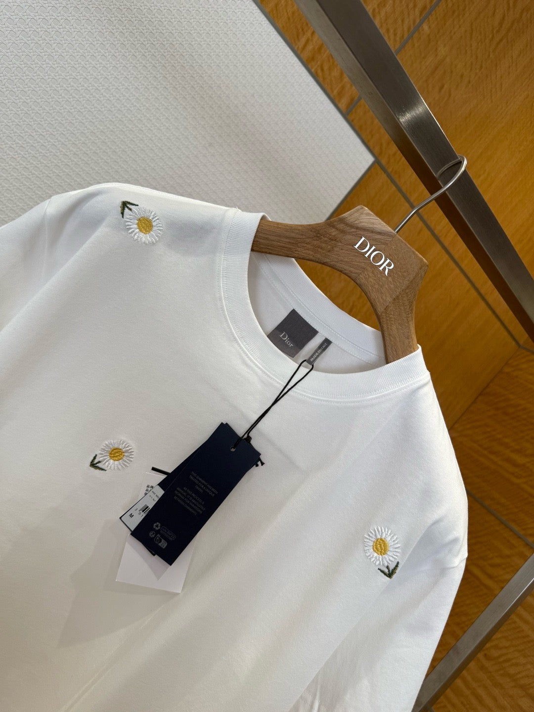Dior T-shirt