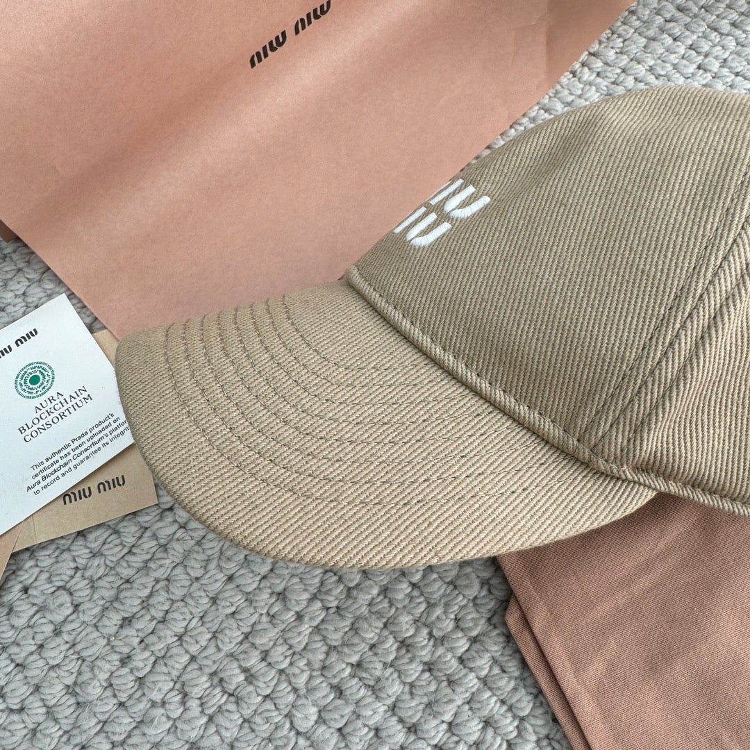 Miu Miu Caps