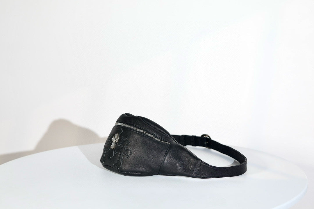 CH Black Leather Snat Pack Waist Bag