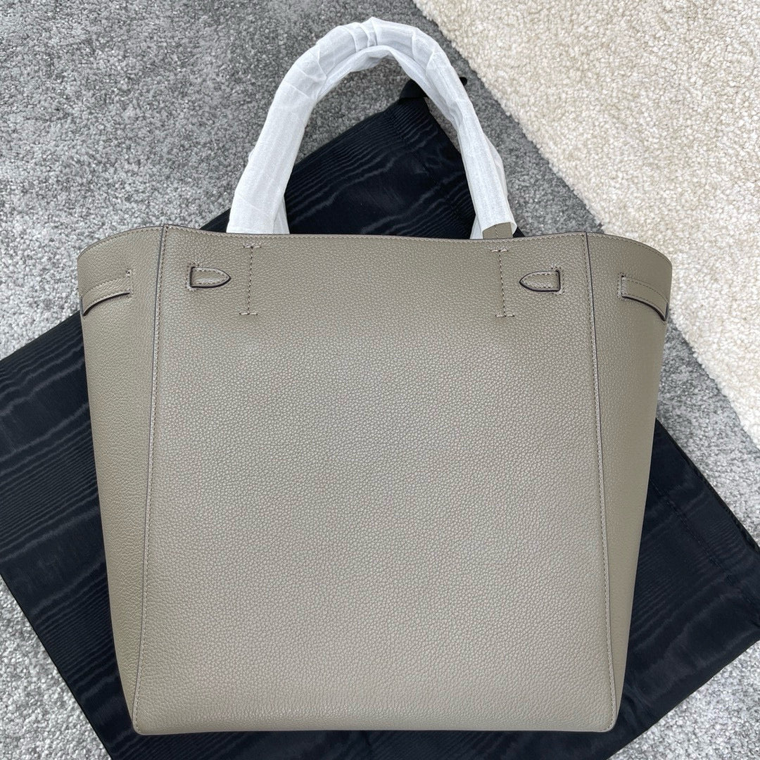 Celine Bucket