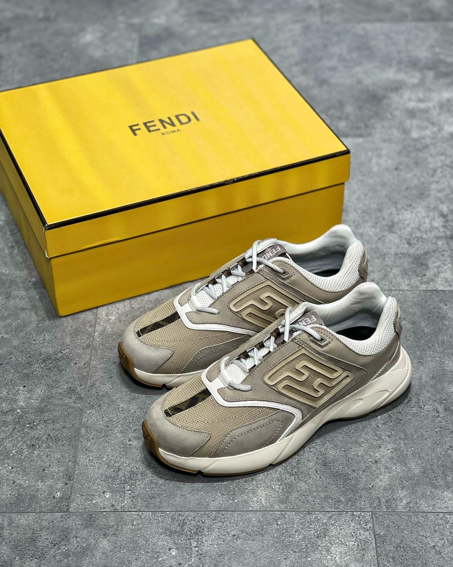 Fendi Sneakers