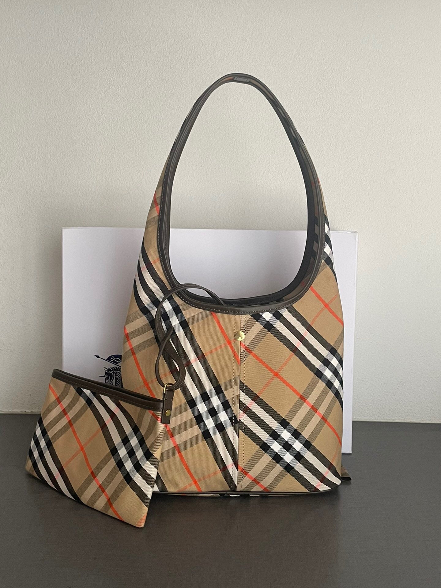 Burberry Tote