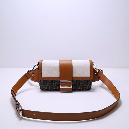 FENDI BAGUETTE 28*7*18