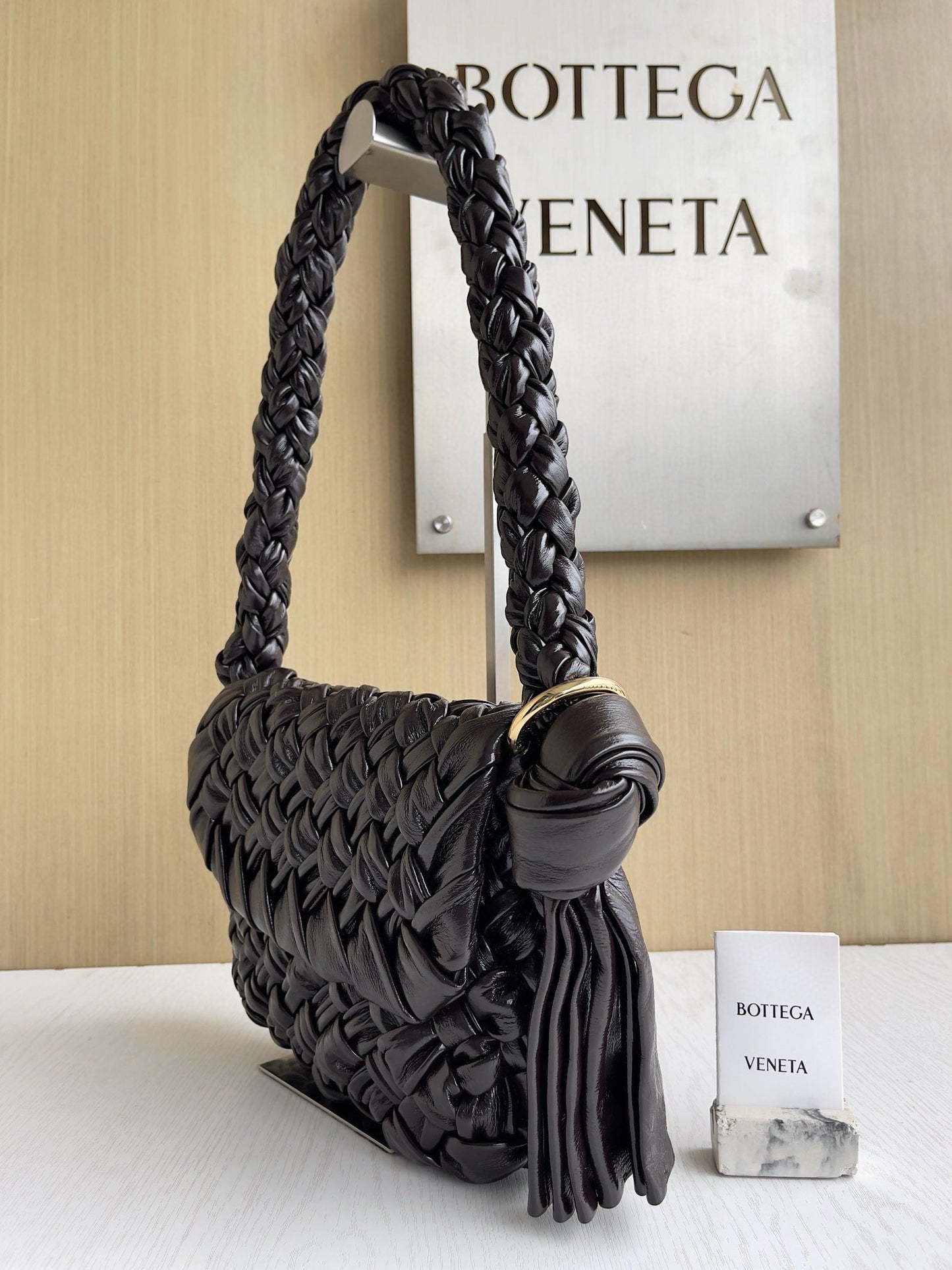 BV Kalimero Citta Shoulder Bag 25x18x5.5cm