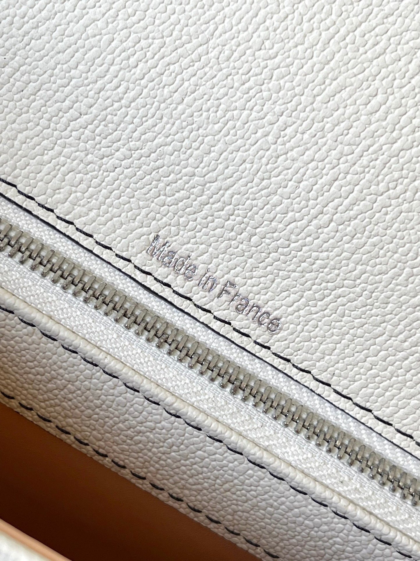 Delvaux Le Brilliant