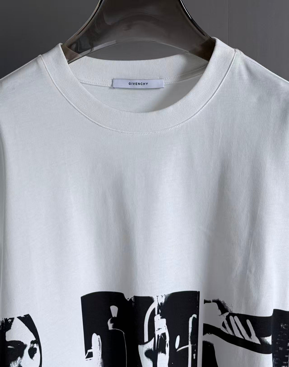 Givenchy T-Shirt