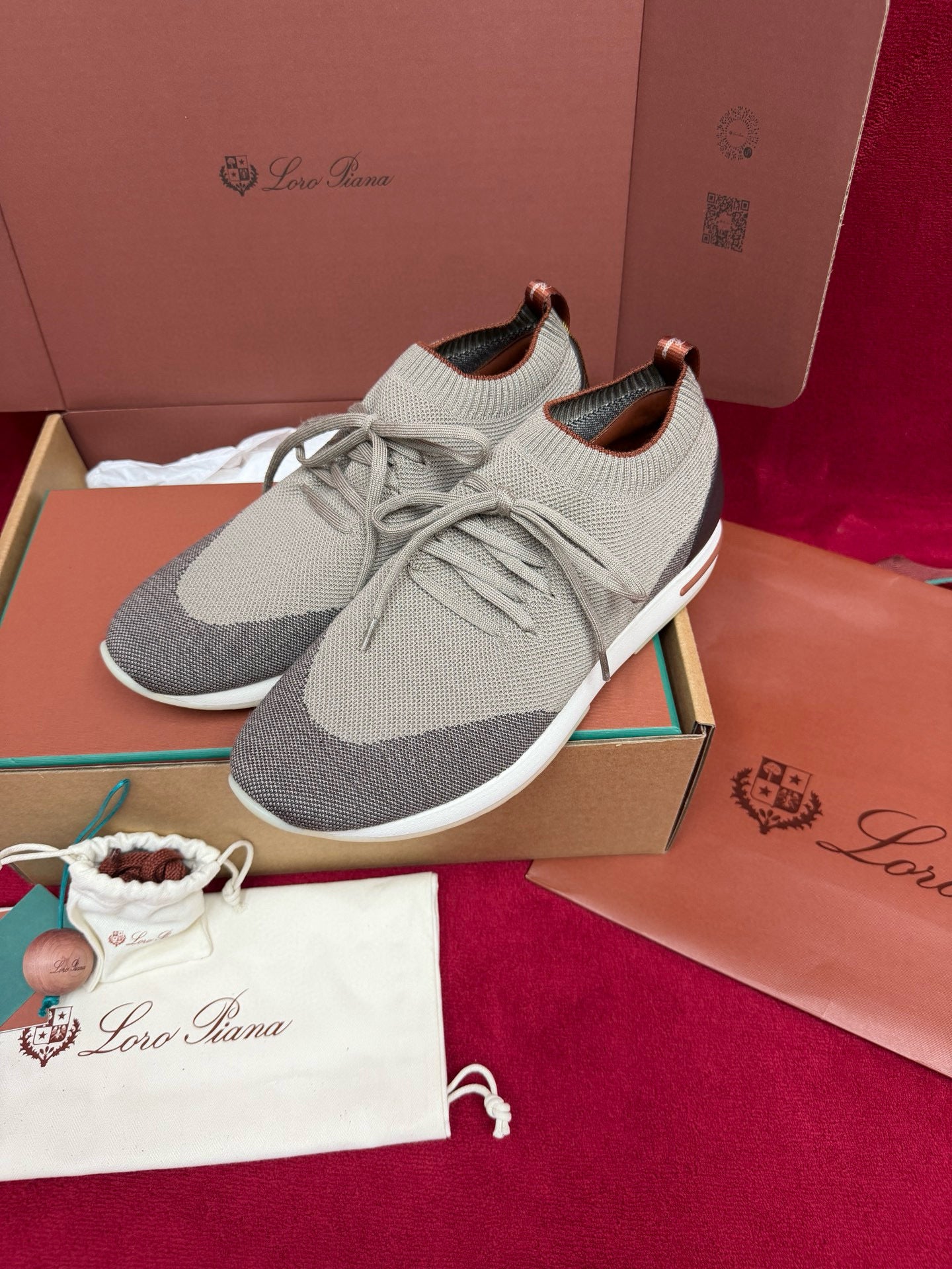 Loro Piana 360 Flexy Walk Sneakers