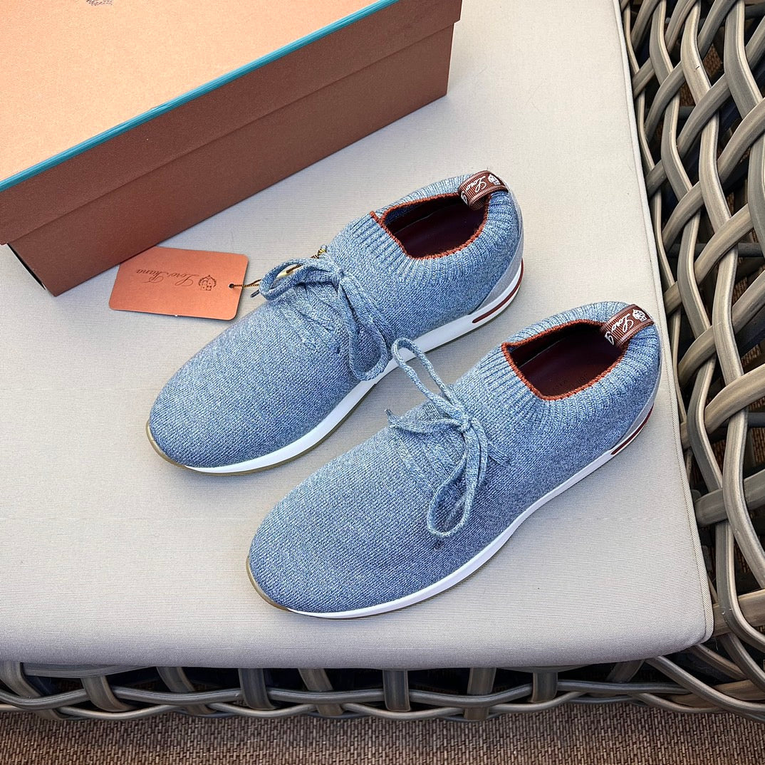 LP Sneakers