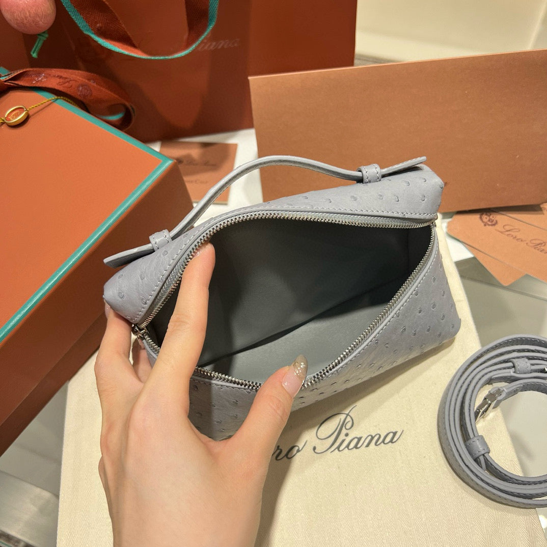 Loro Piana 19 Bag 19x7x12cm