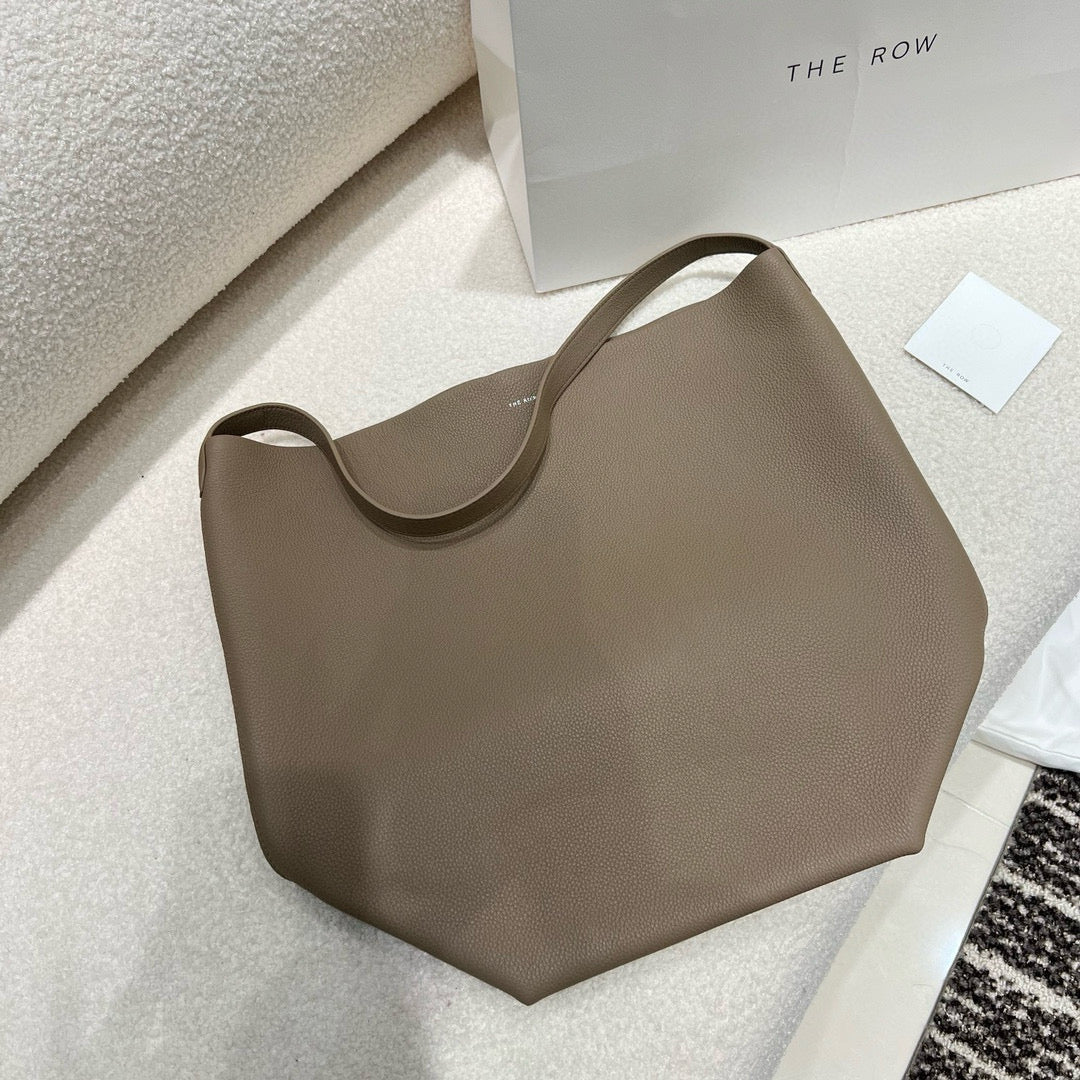 The Row Bucket Bag(44CM*38CM*21CM)