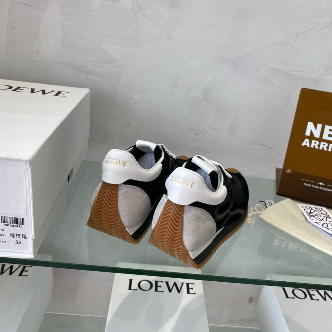 Loewe Sneakers