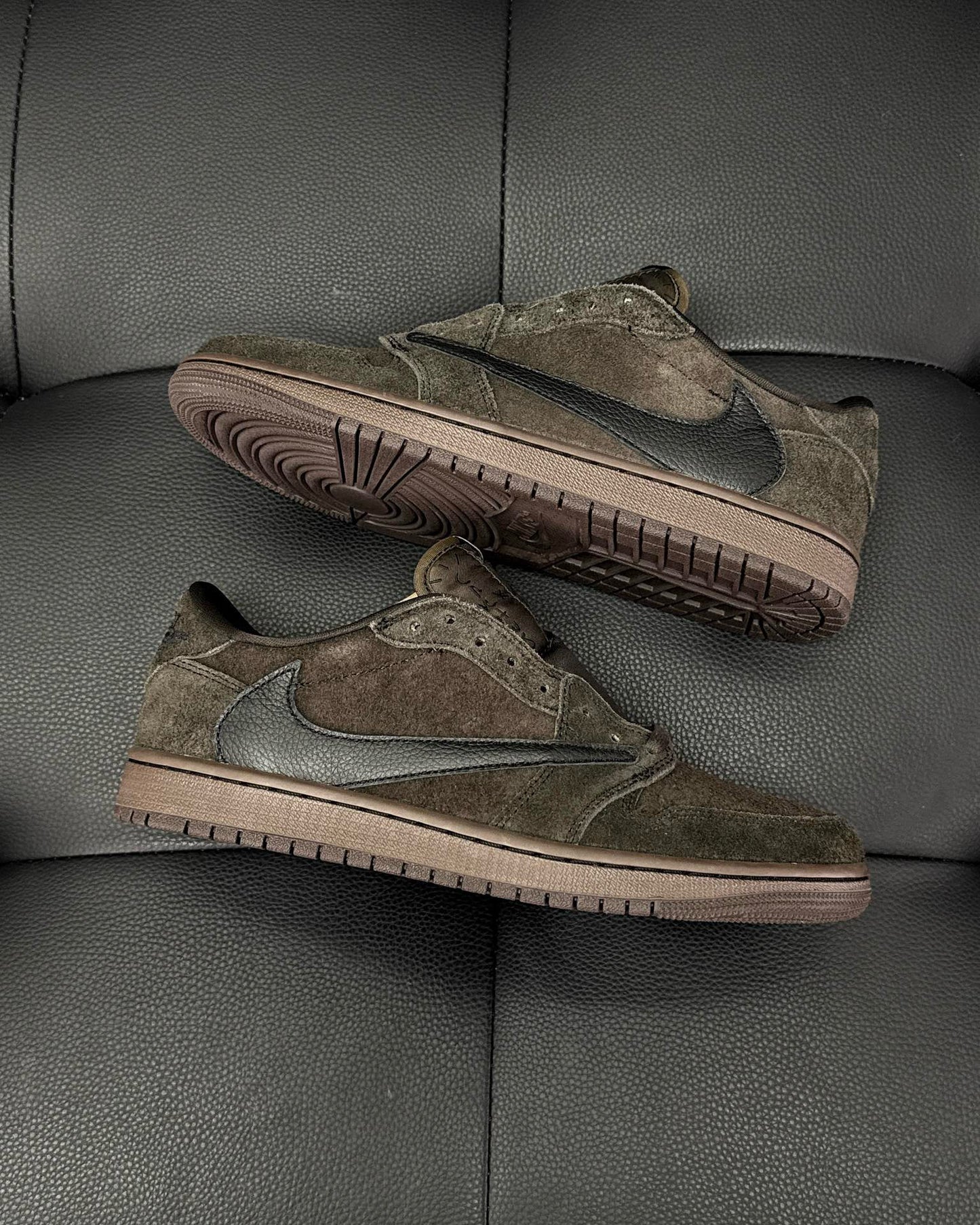 Travis Scott “Velvet Brown” X AJ 1 Low