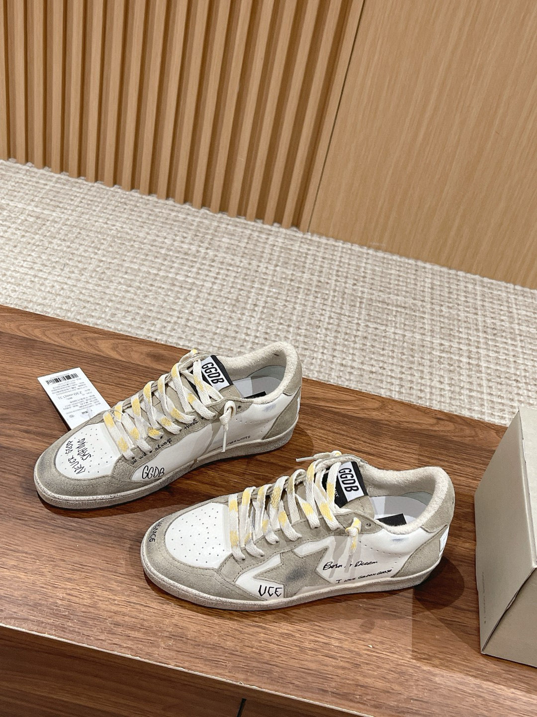 Golden Goose Sneaker