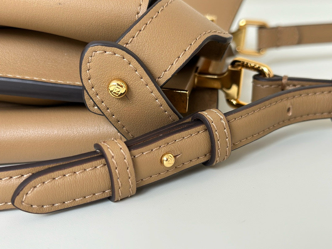 Fendi Peekaboo Bag (Small)