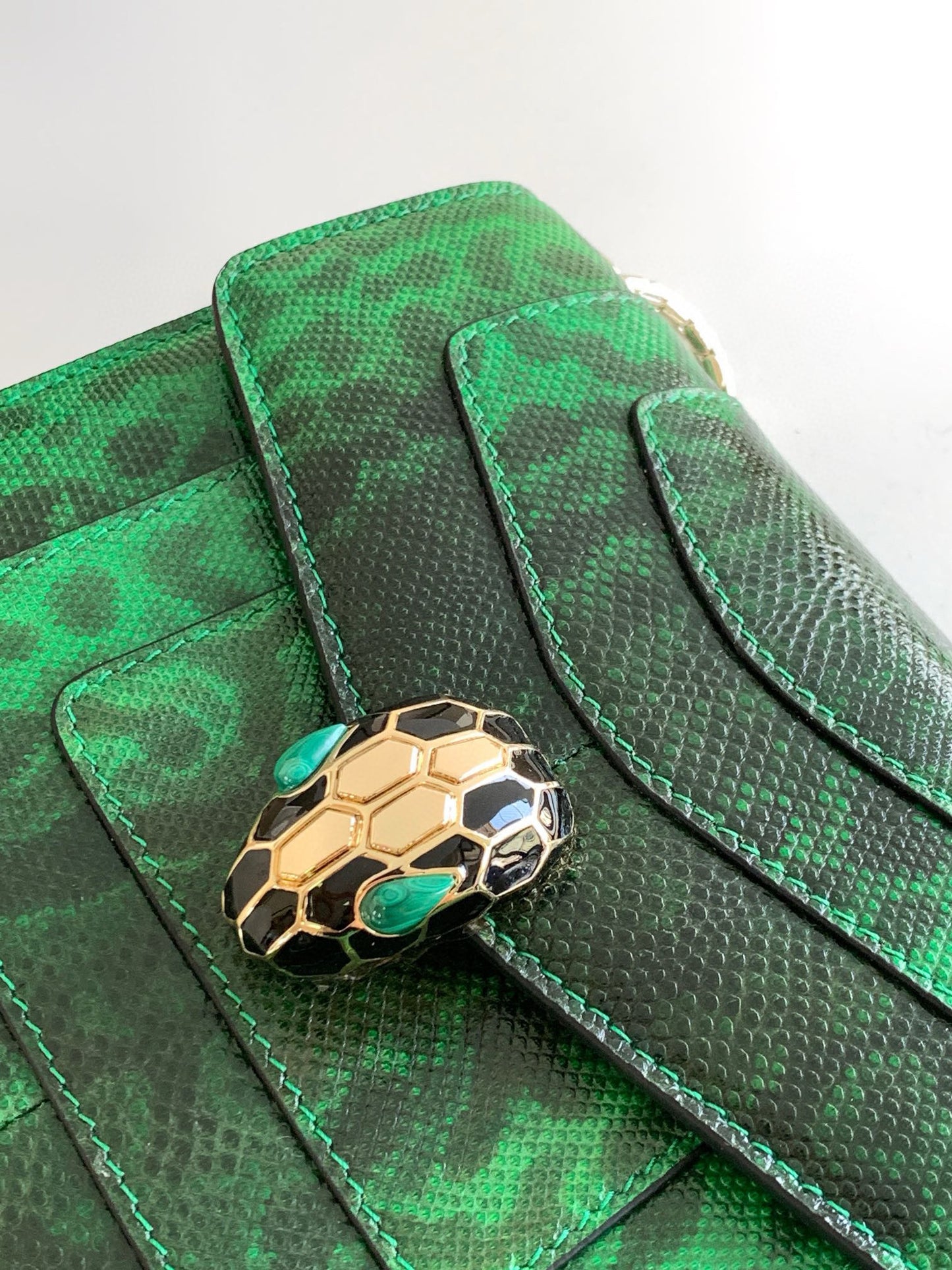 Bvlgari Serpenti Forever Bag(20CM*14CM*4.5CM)
