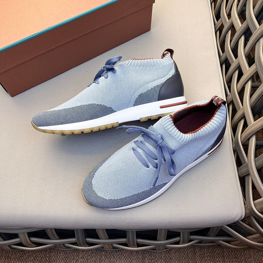 LP Sneakers