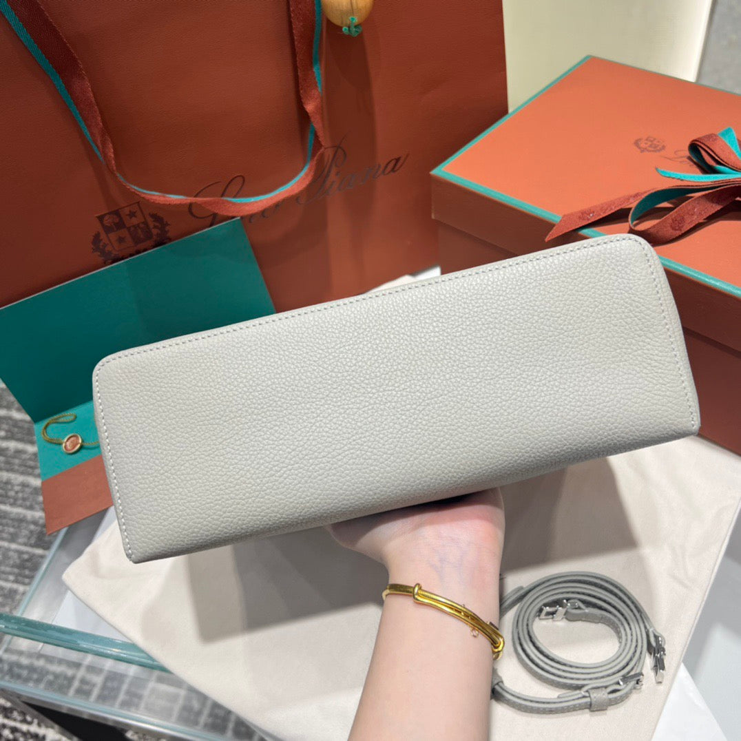 LP Extra Pocket L27 Handbag
