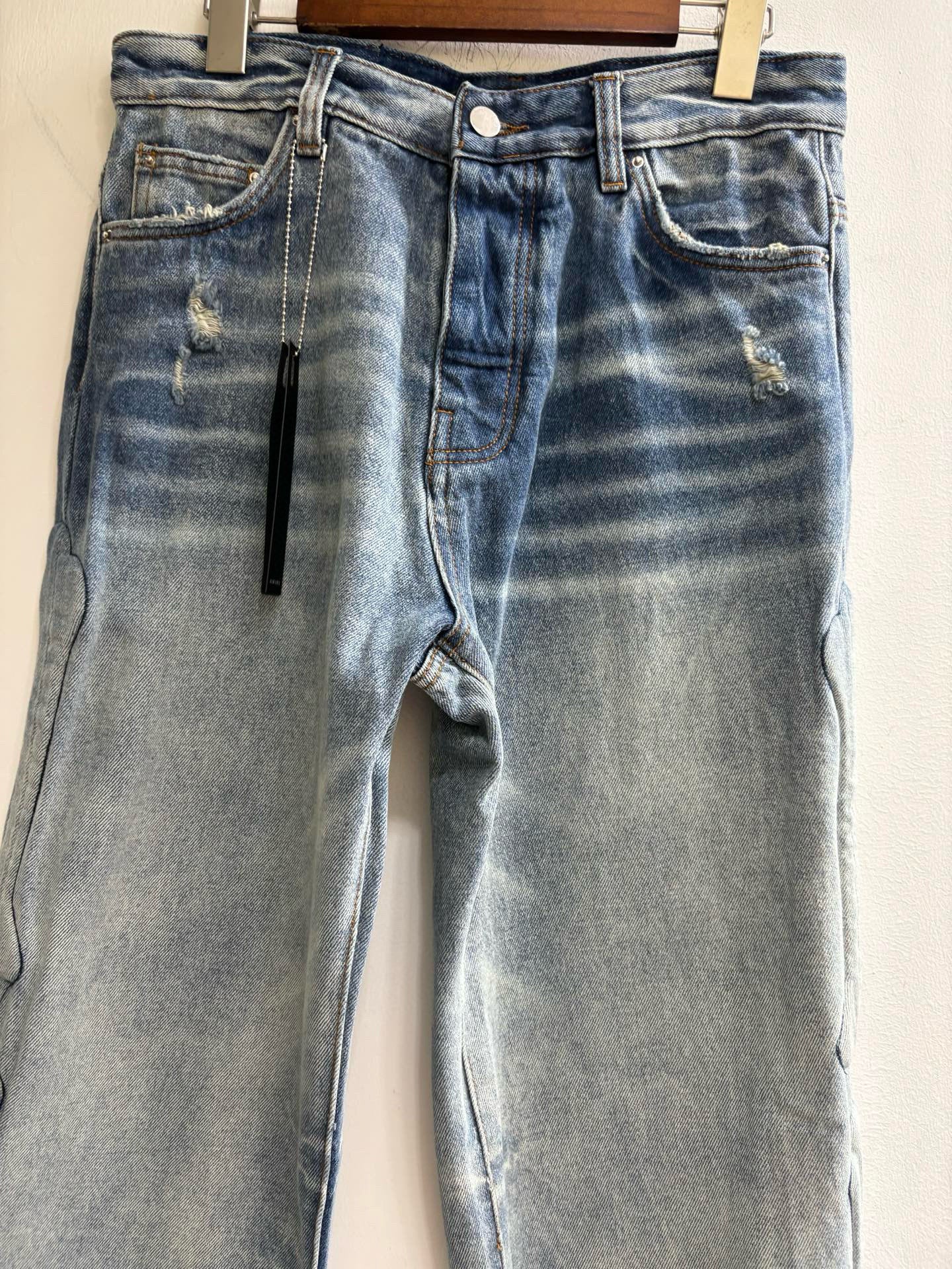 Amiri Jeans