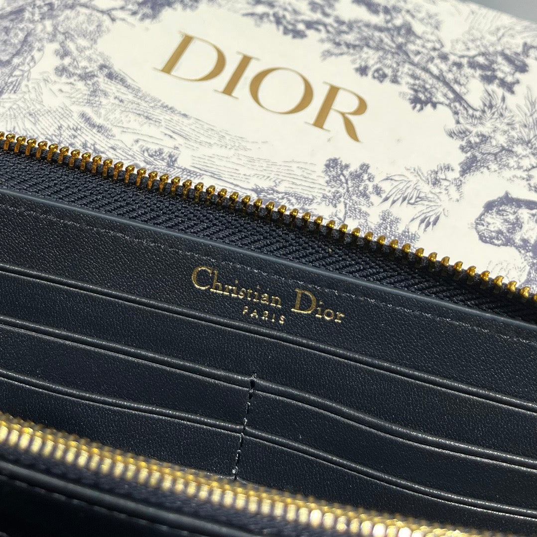 Dior Wallet